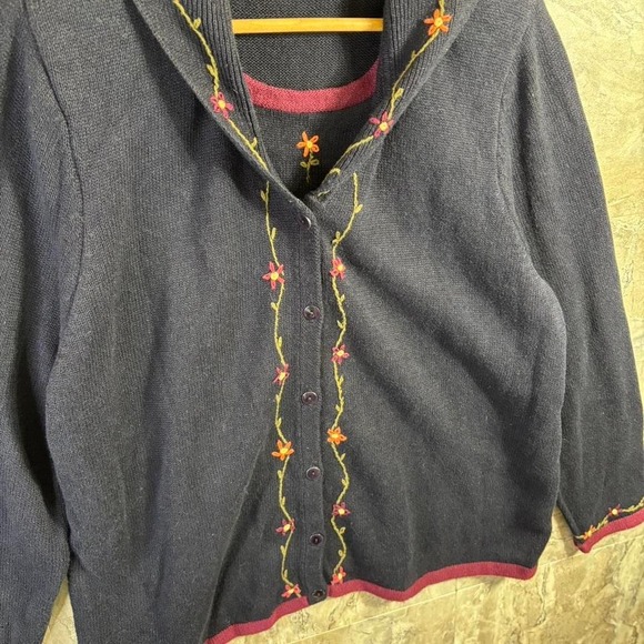 Hand embroidered CJ Banks Navy blue floral embroidered cardigan button front XL - Picture 3 of 8